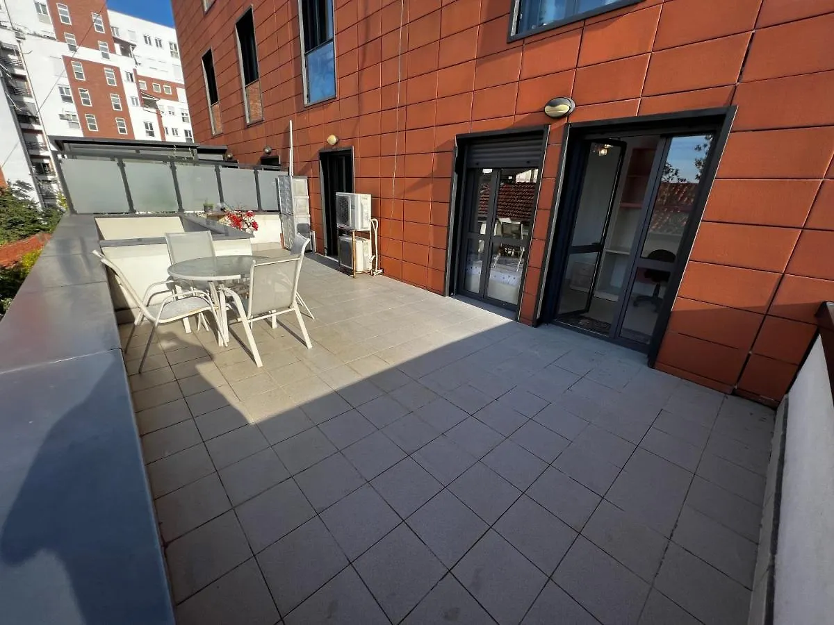 Grande Veranda 2 Tirana Apartament